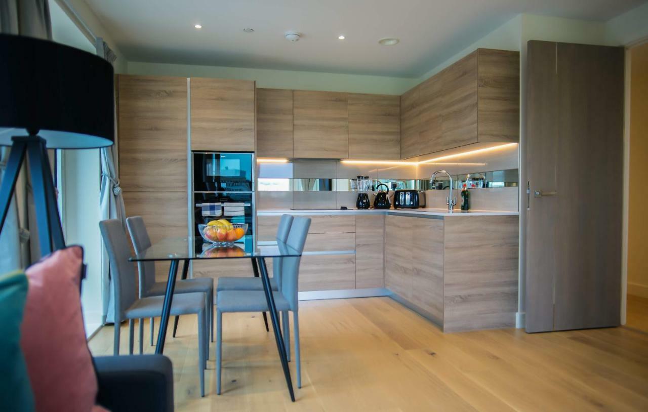 Thames View 2 Bed Apartment With Balcony Londres Exterior foto