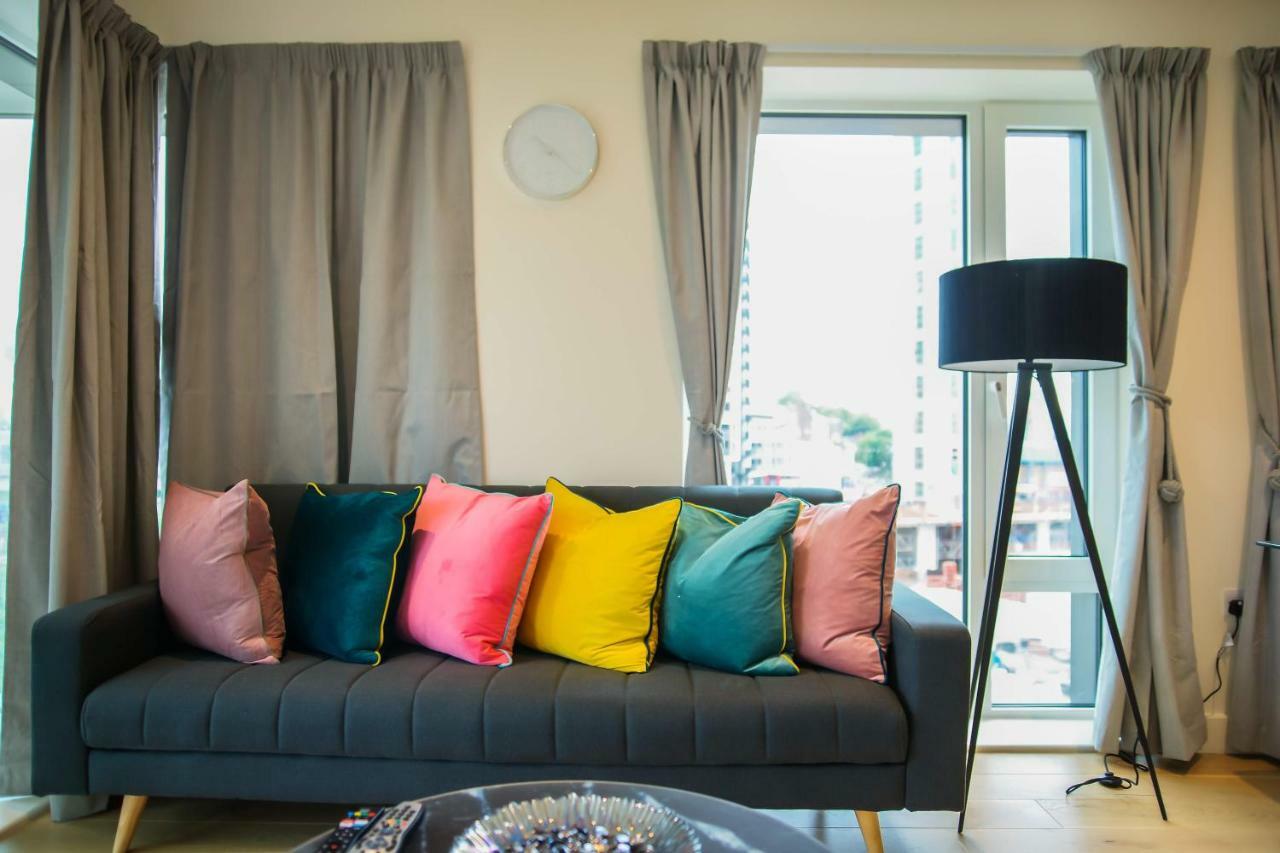Thames View 2 Bed Apartment With Balcony Londres Exterior foto